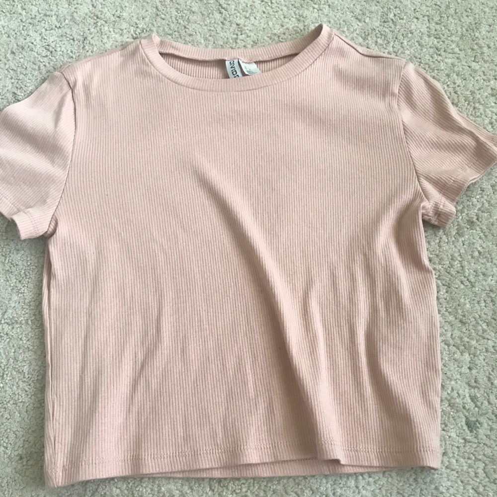 Cream crop top